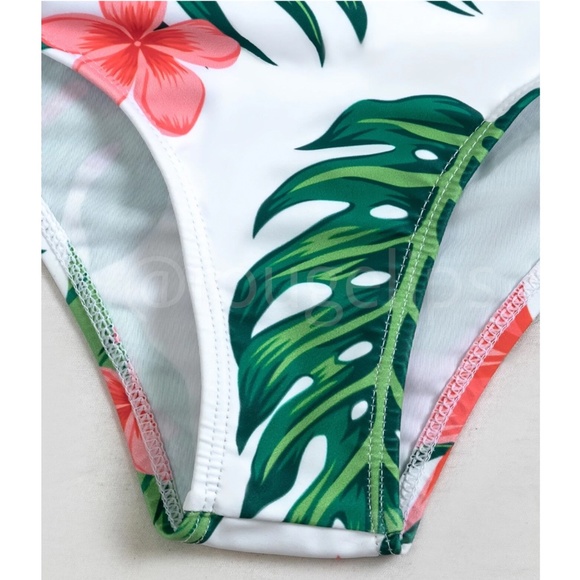 3 Piece Tropical Print Swimwear Set White - Picture 6 of 10